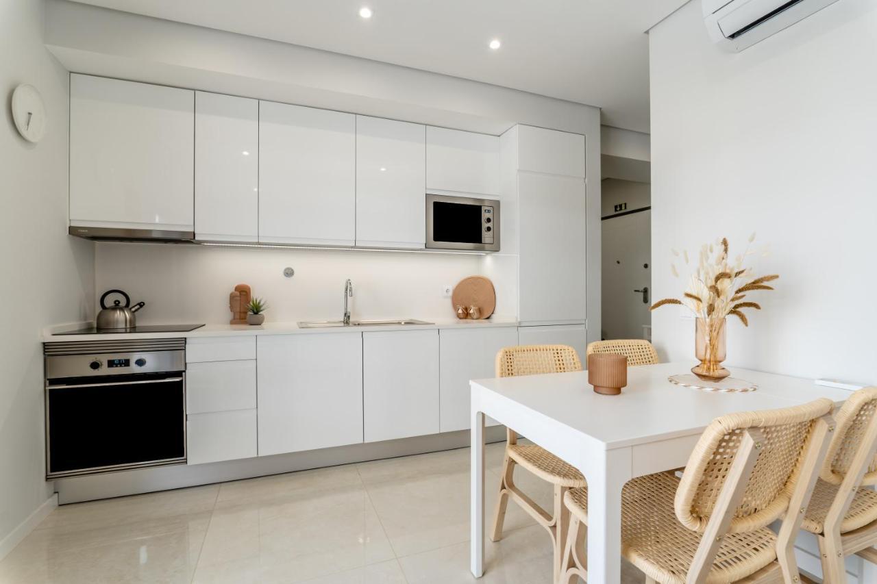 Iate Residence Портиман Екстериор снимка