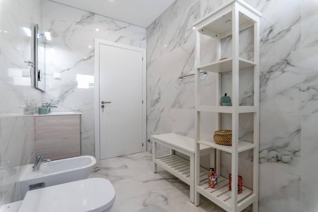 Iate Residence Портиман Екстериор снимка