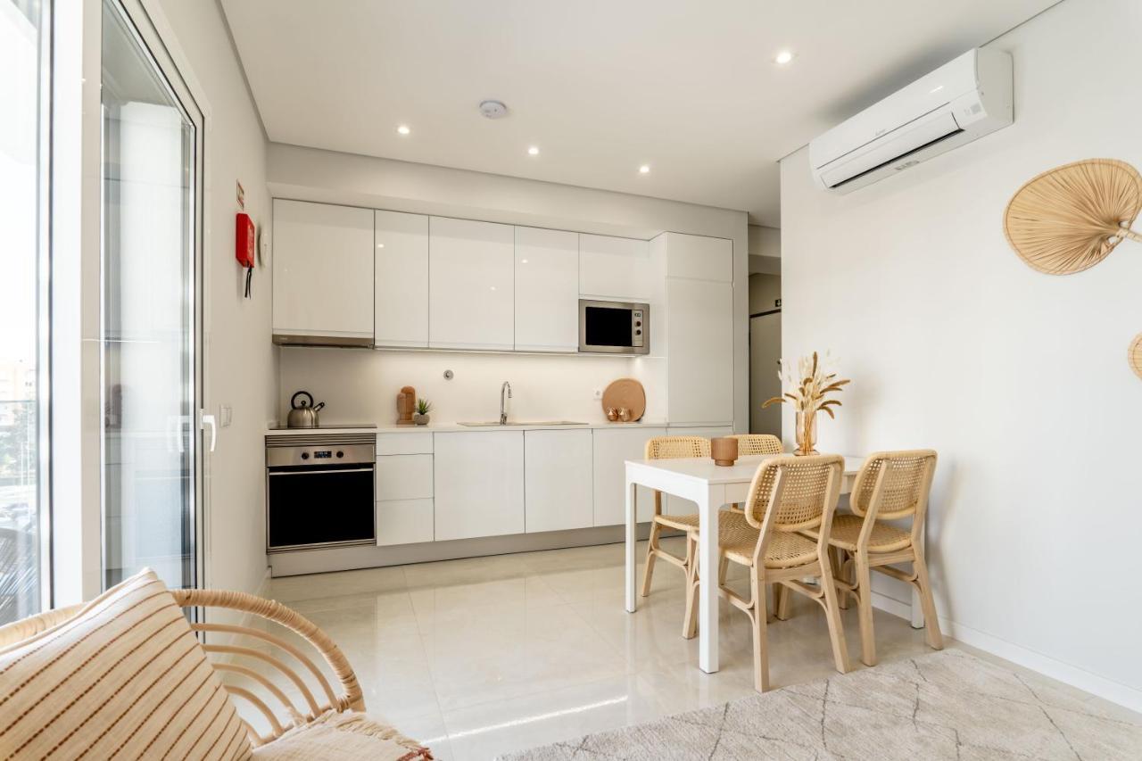 Iate Residence Портиман Екстериор снимка