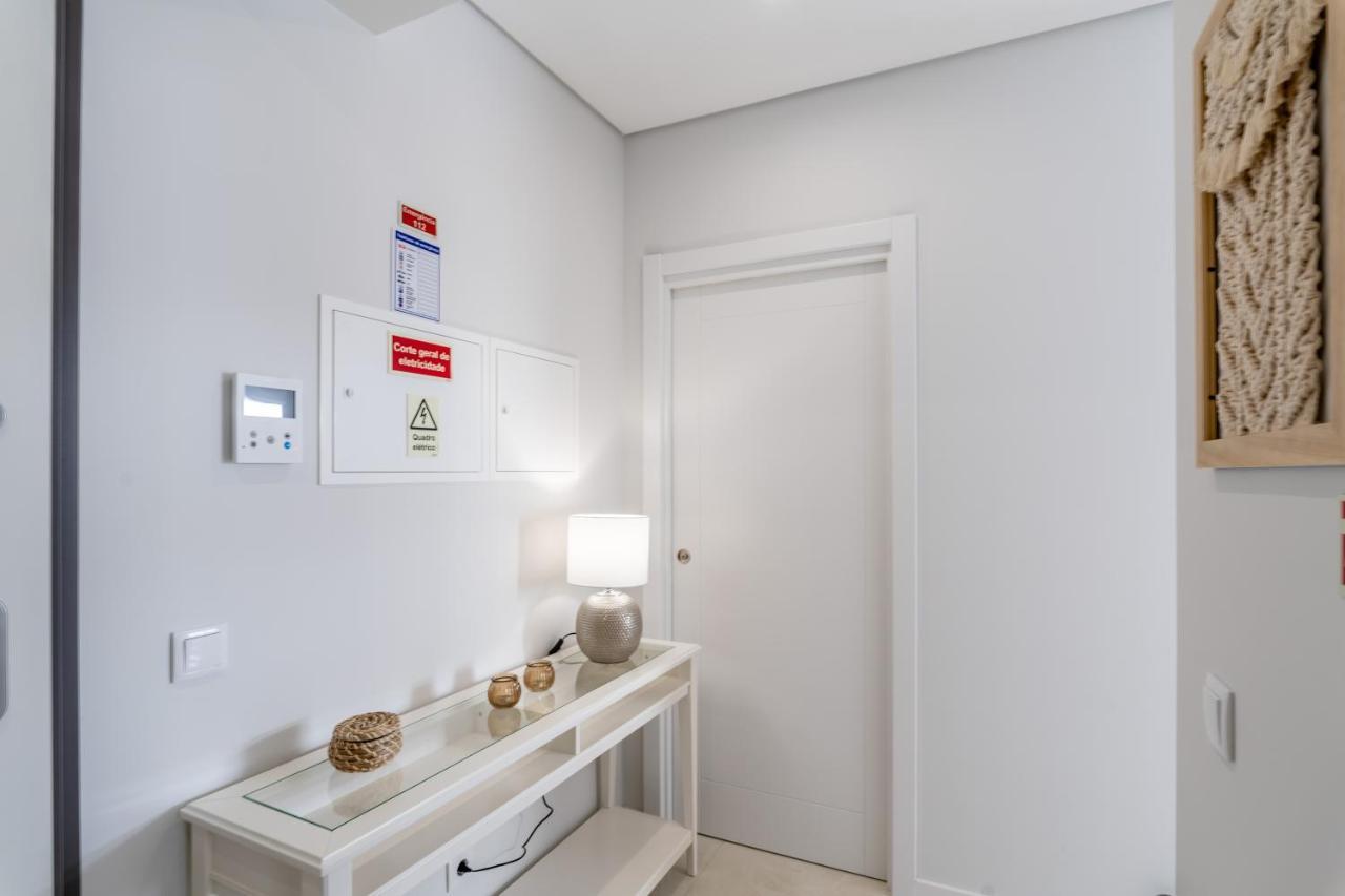 Iate Residence Портиман Екстериор снимка